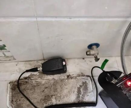 栾川屋顶漏水维修公司分享下卫生间漏水的危害及解决方法